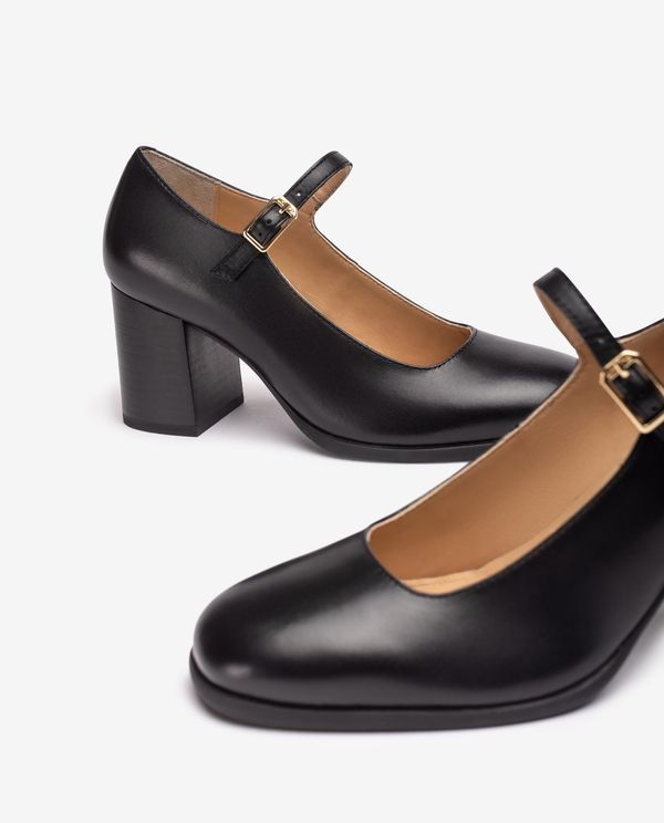 Unisa Merceditas De Punta Cuadrada