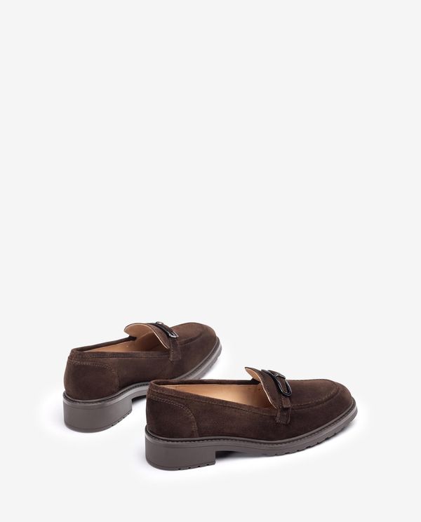 Unisa Mocasín Con Adorno Metálico