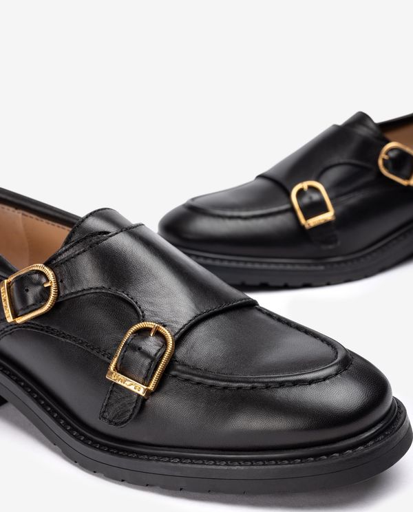 Unisa Mocasín Con Doble Hebilla