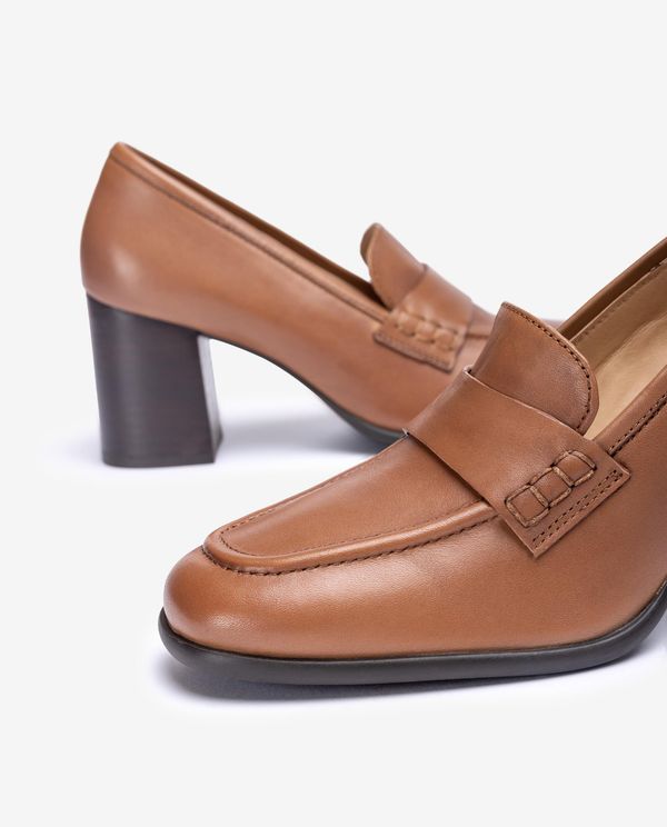 Unisa Mocasín De Punta Cuadrada En Piel