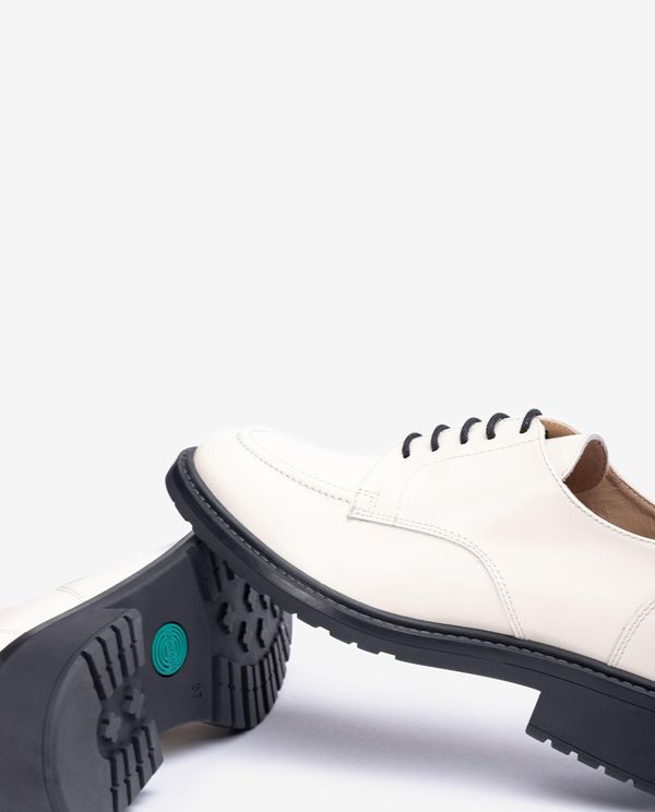 Unisa Mocasín Plano Con Cordoneras