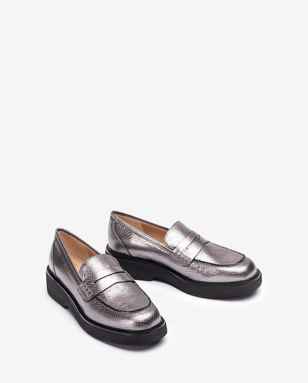 Unisa Mocasín SuperLight Con Antifaz