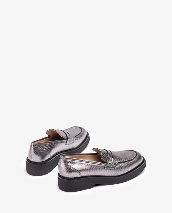 Unisa Mocasín SuperLight Con Antifaz