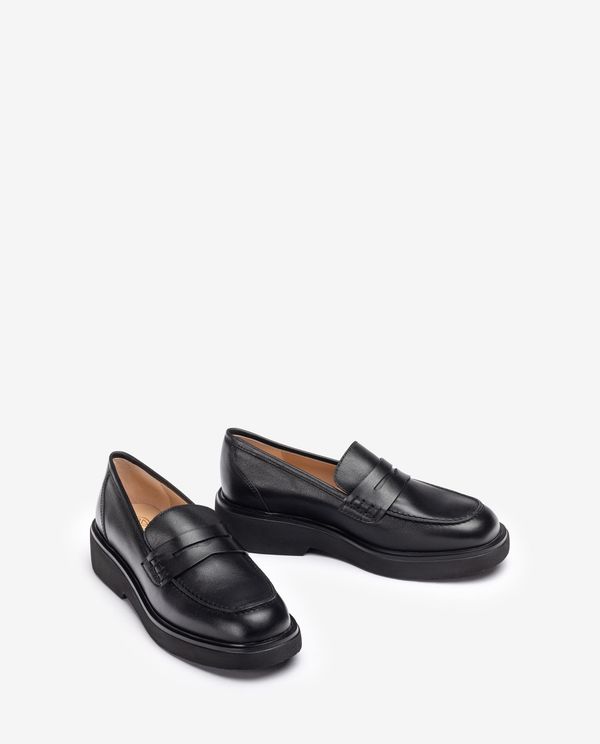 Unisa Mocasín SuperLight Con Antifaz