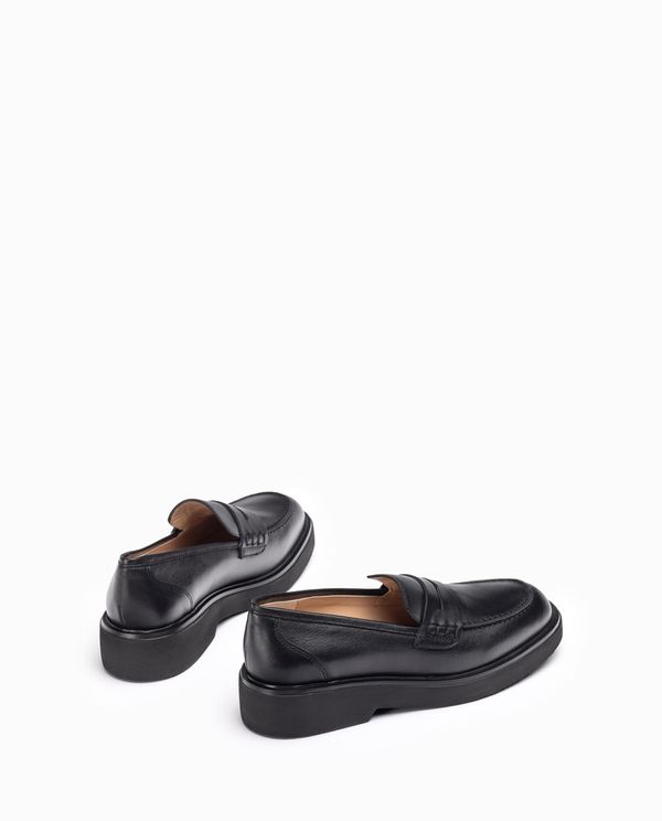 Unisa Mocasín SuperLight Con Antifaz