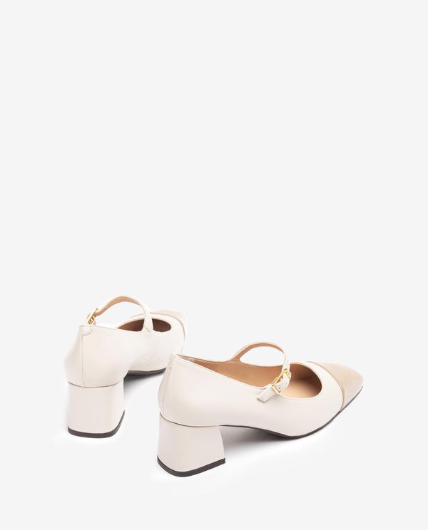 Unisa Salón Con Puntera En Contraste