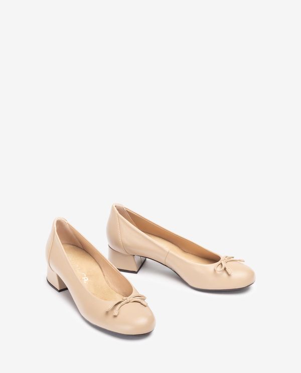 Unisa Salón Con Ribete Elástico