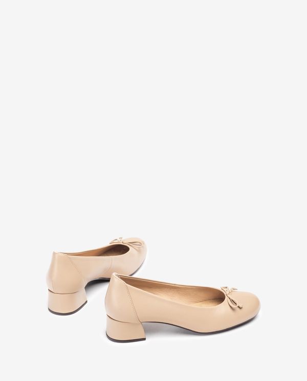 Unisa Salón Con Ribete Elástico