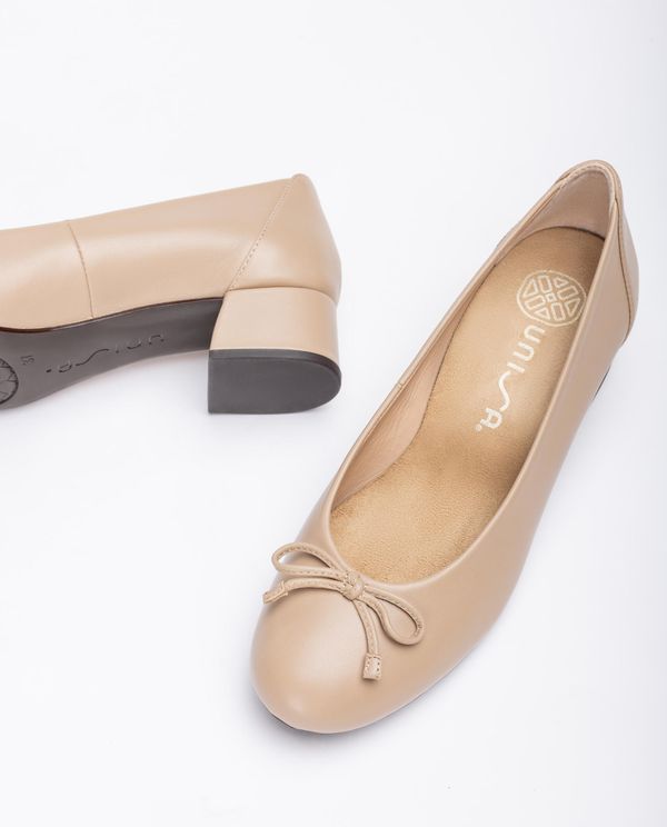 Unisa Salón Con Ribete Elástico