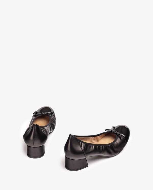 Unisa Salón Con Ribete Elástico Y Puntera