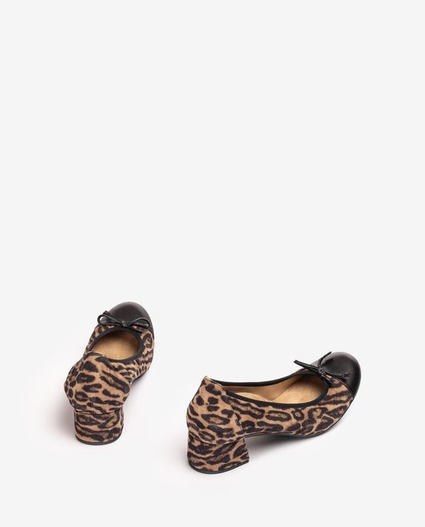 Unisa Salón Con Ribete Elástico Y Puntera