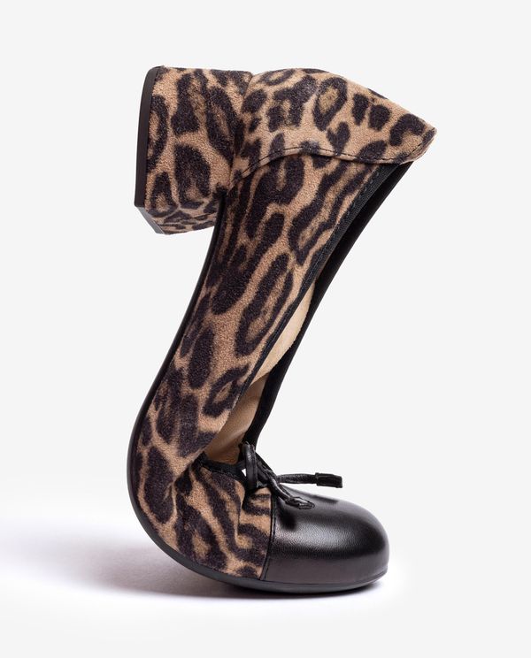 Unisa Salón Con Ribete Elástico Y Puntera