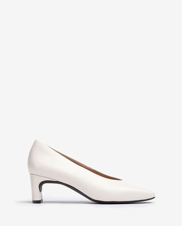 unisa Salón de escote cerrado