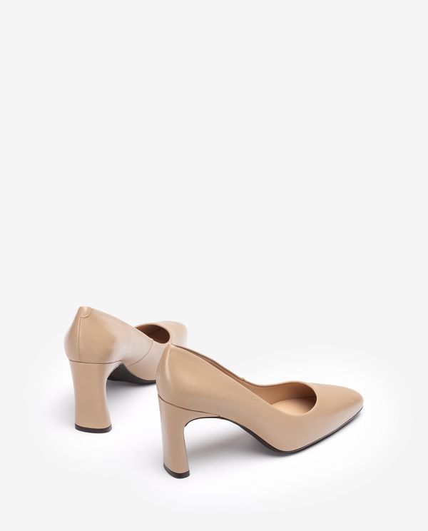 Unisa Salón De Punta Cuadrada