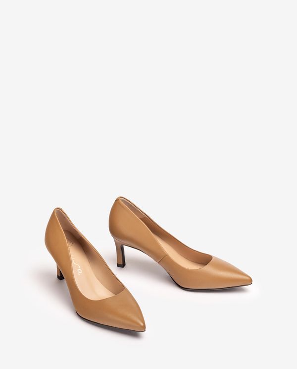 Unisa Salón De Punta Fina