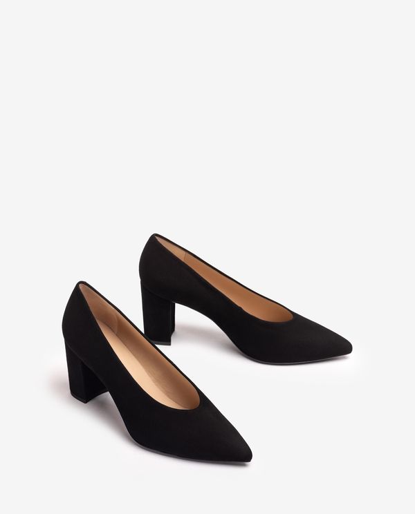 Unisa Salón De Punta Fina Y Escote Cerrado