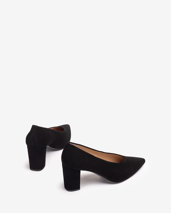 Unisa Salón De Punta Fina Y Escote Cerrado