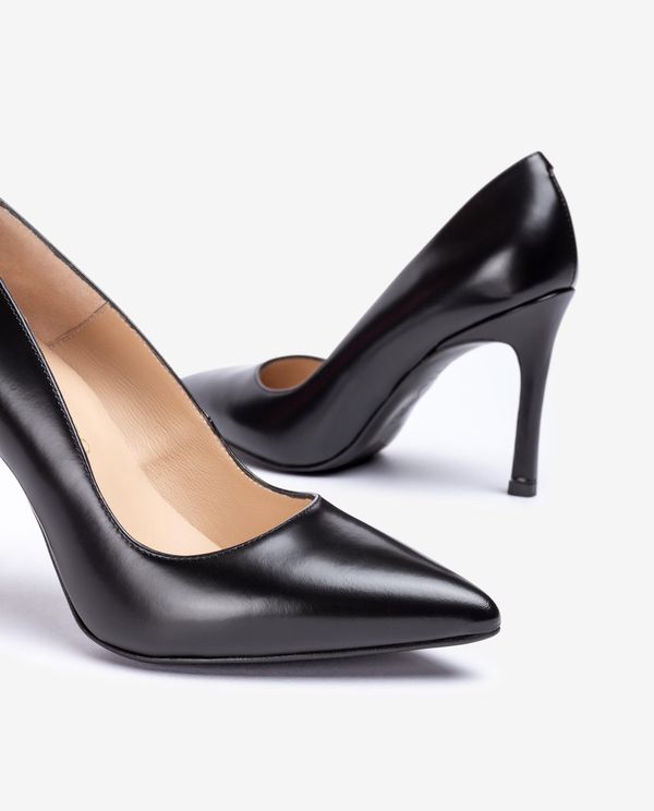 Unisa Salón De Punta Fina Y Tacón Alto