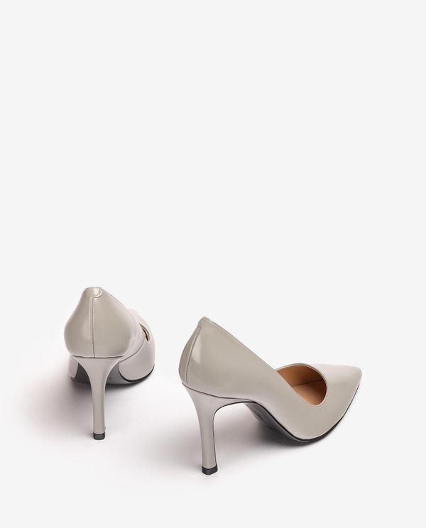 Unisa Salón De Punta Fina Y Tacón Alto