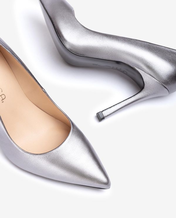 Unisa Salón De Punta Fina Y Tacón Alto