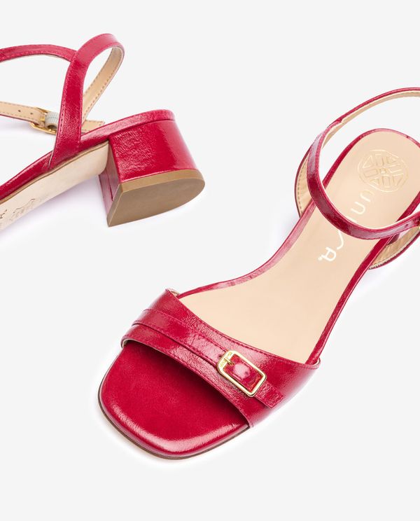 Unisa Sandalia Con Adorno De Hebilla