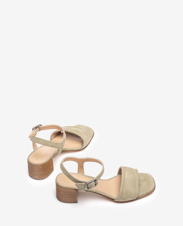 Unisa Sandalia Con Pala Acolchada