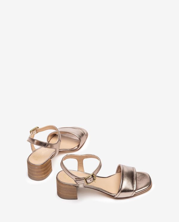 Unisa Sandalia Con Pala Acolchada