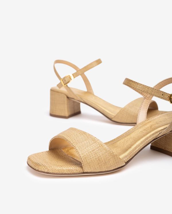 Unisa Sandalia Con Tacón Ancho