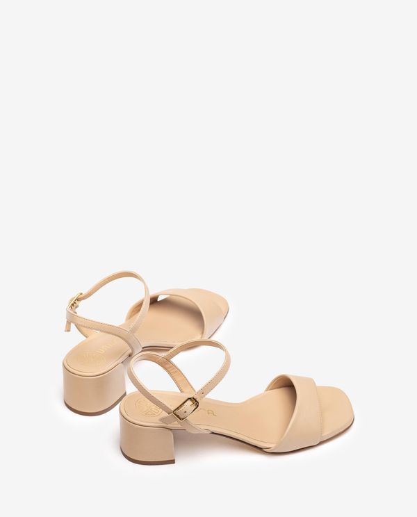 Unisa Sandalia Con Tacón Ancho