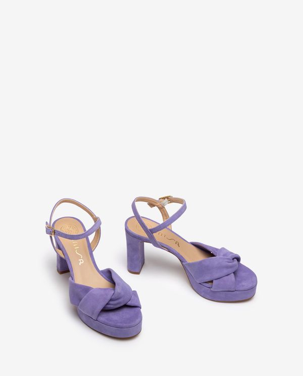 Unisa Sandalia Con Tiras Anchas Cruzadas