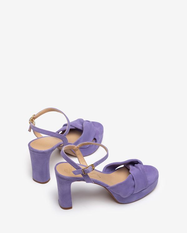 Unisa Sandalia Con Tiras Anchas Cruzadas