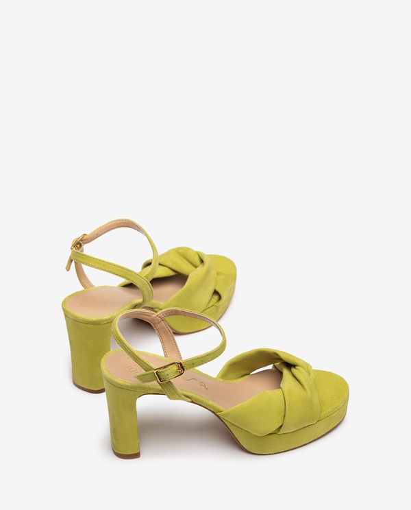 Unisa Sandalia Con Tiras Anchas Cruzadas