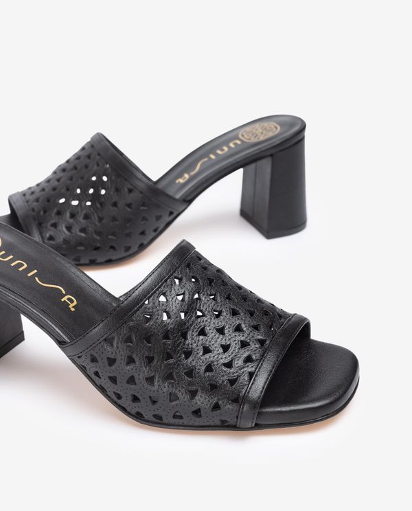 Unisa Sandalia De Pala Ancha Con Picados