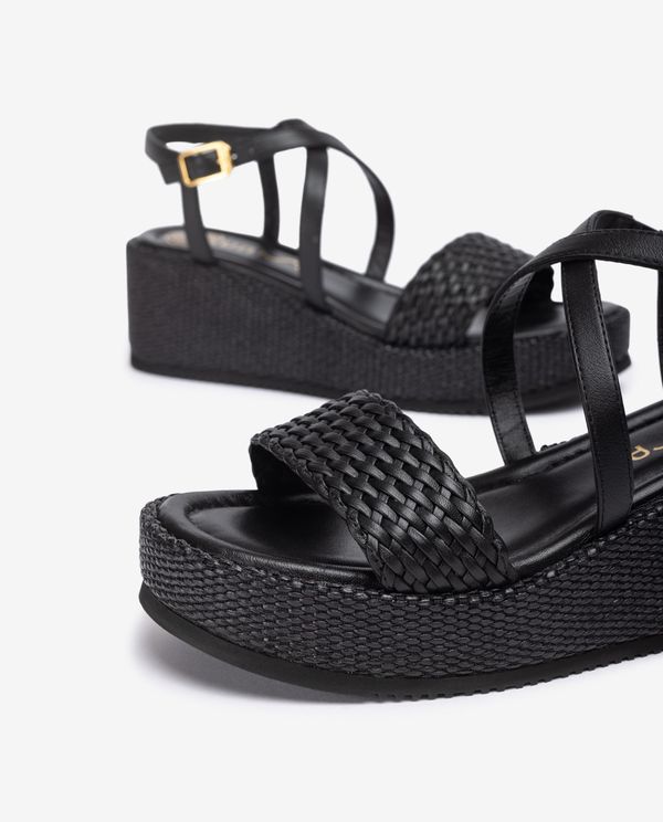 Unisa Sandalia De Piel Con Bloque