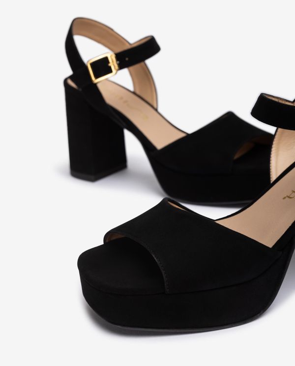 Unisa Sandalia De Piel Y Tacón Ancho