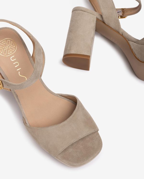 Unisa Sandalia De Piel Y Tacón Ancho