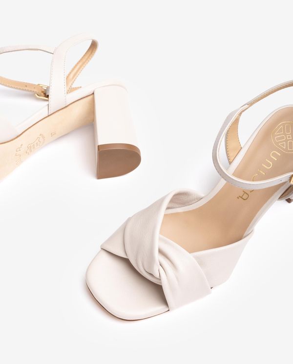 Unisa Sandalia De Tacón Medio Y Tiras Cruzadas