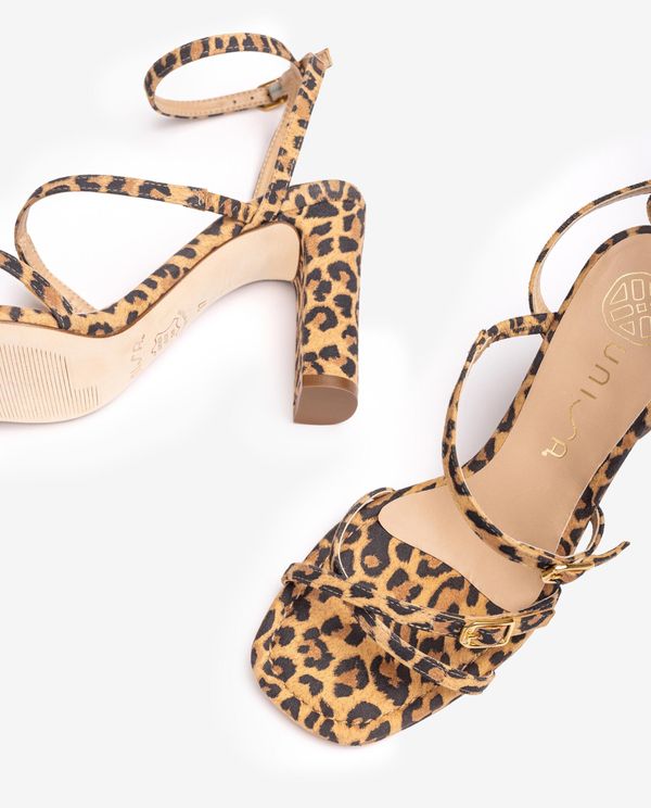 Unisa Sandalia De Tiras Y Tacón Alto