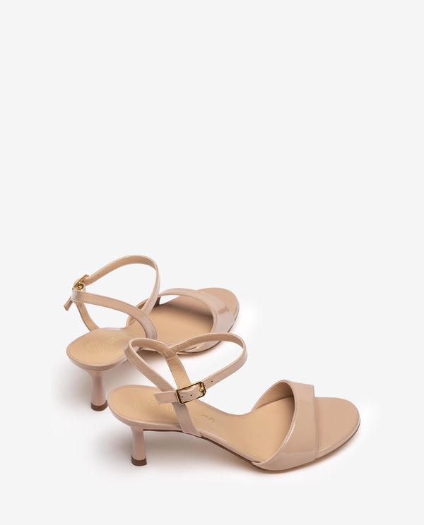 Unisa Sandalia De Vestir En Charol