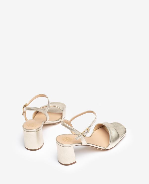 Unisa Sandalia En Piel Metalizada