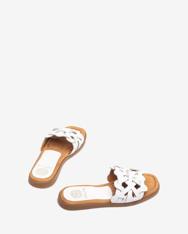 Unisa Sandalia Plana Con Pala Geométrica