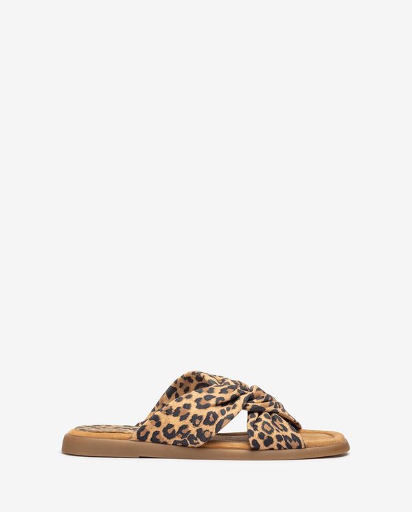 unisa Sandalia plana con tiras cruzadas