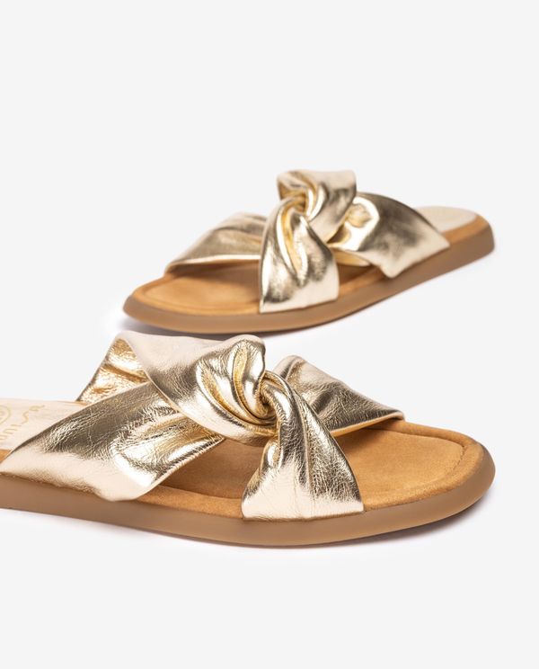 Unisa Sandalia Plana Con Tiras Cruzadas