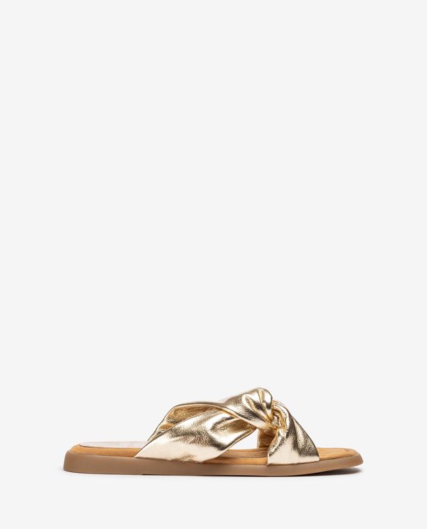 unisa Sandalia plana con tiras cruzadas