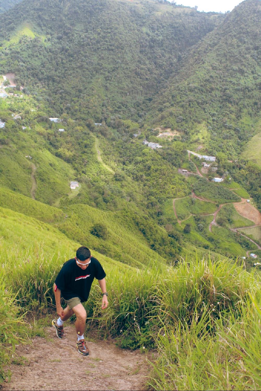 Urbanature T-shirt- Black
