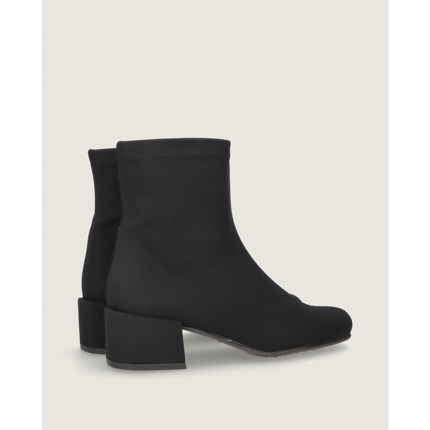 Ursula Mascaró Milan Referencia 44567_A-39