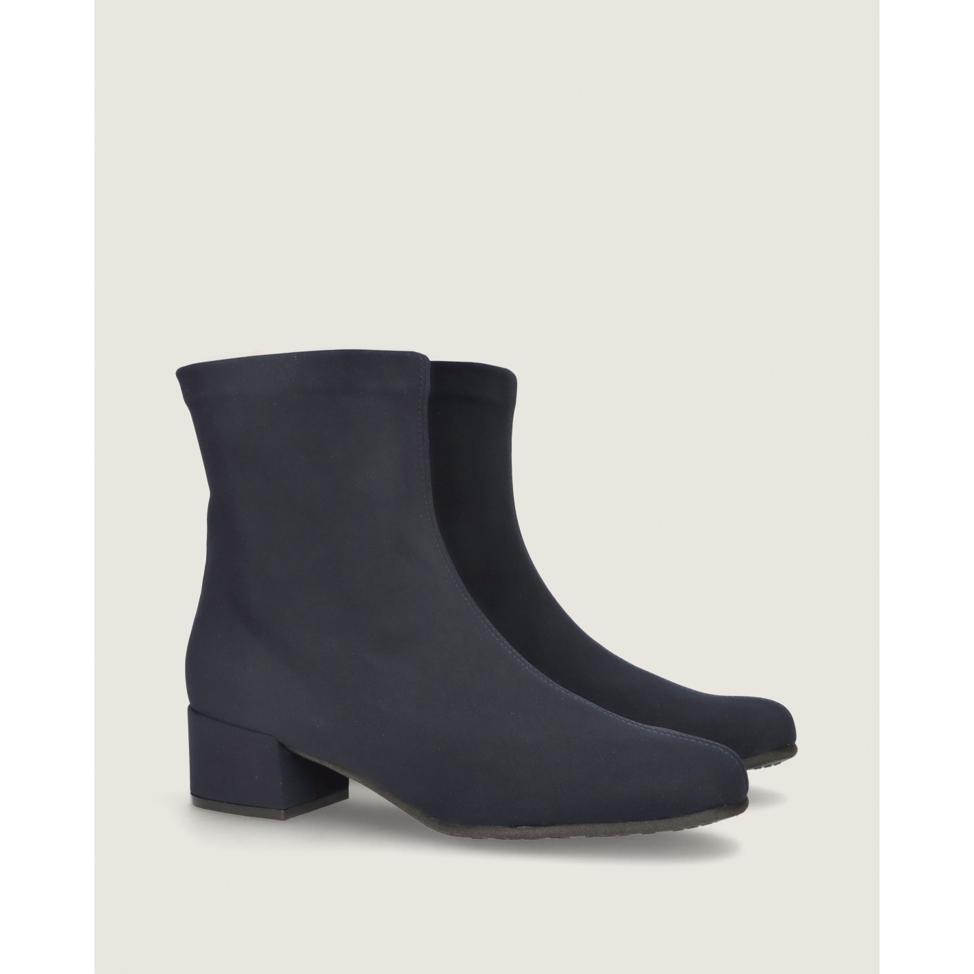 Ursula Mascaró Milan Referencia 44567_B-35