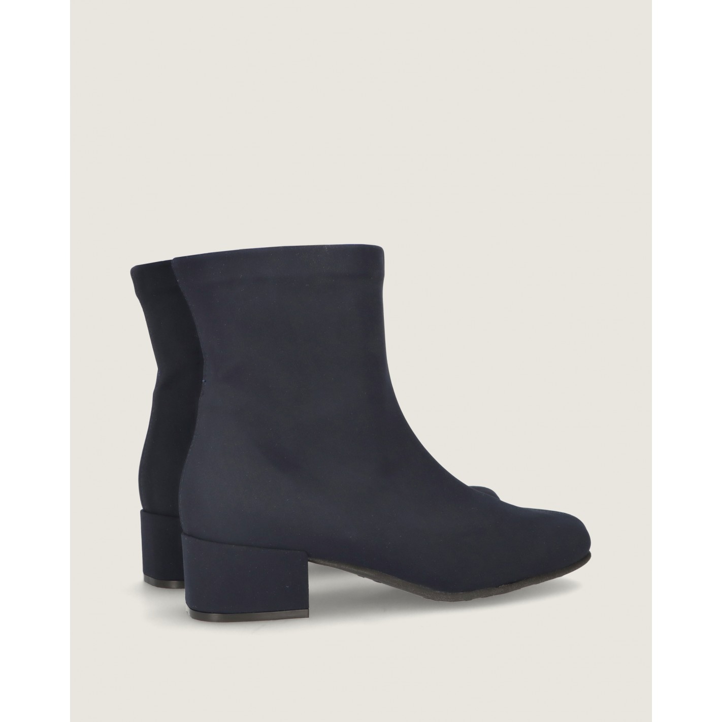 Ursula Mascaró Milan Referencia 44567_B-35