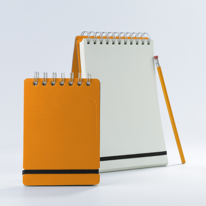 Vacavaliente | Anotador Studio Liso A6 Pumpkin Orange