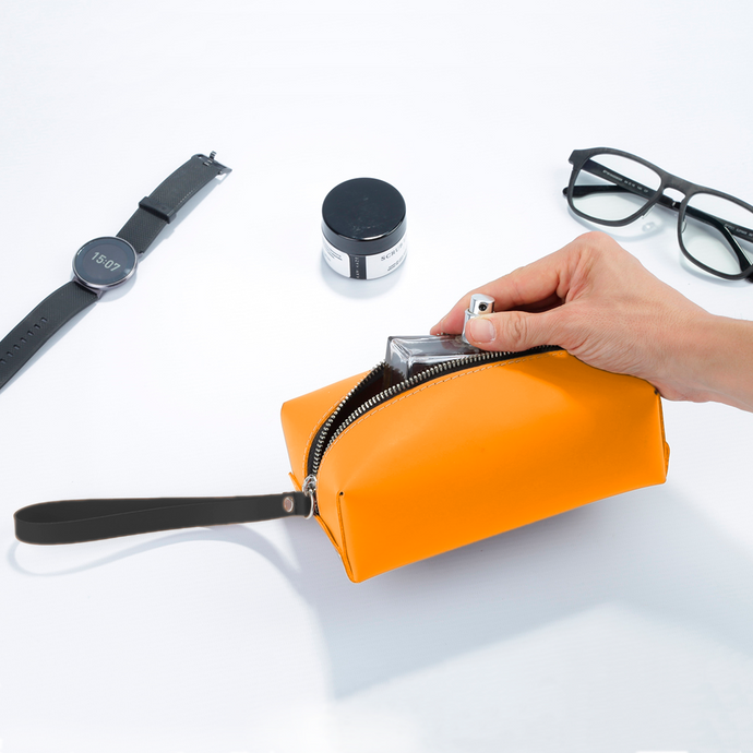 Vacavaliente | Necessaire Urban Medium Pumpkin Orange